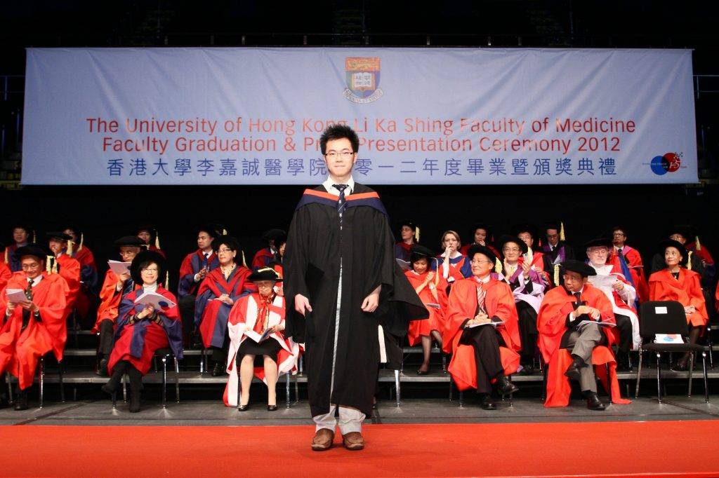 余思遠 2012年余思遠從香港大學畢業 (圖片來源:受訪者)