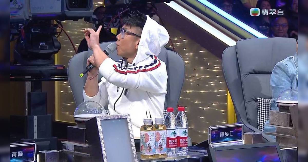 陳奐仁《聲秀》決賽兩度嚴厲制止觀眾 6字回應以示不滿 突發插曲場面尷尬