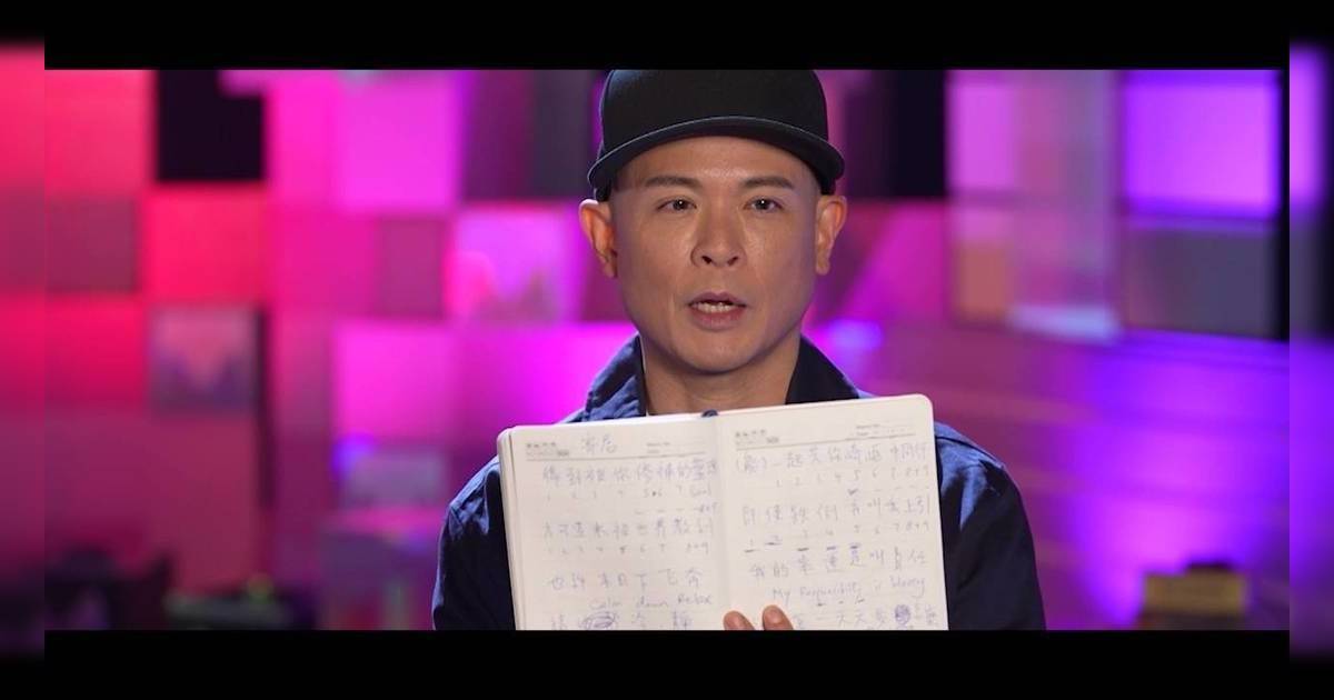 唱錢｜側田為贏3萬蚊拋棄藝術家靈魂！自創「機械式唱腔」備戰AI 認真到踎低做筆記