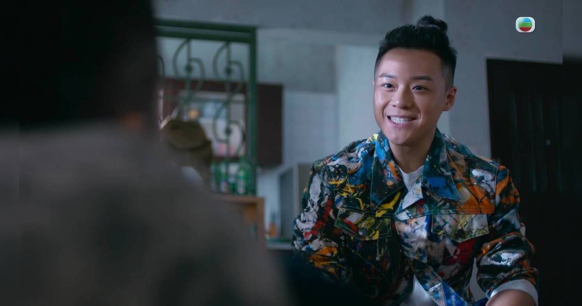 臥底嬌娃｜關曜儁突認馬貫東係兄弟！爆笑重演《無間道》經典場面？