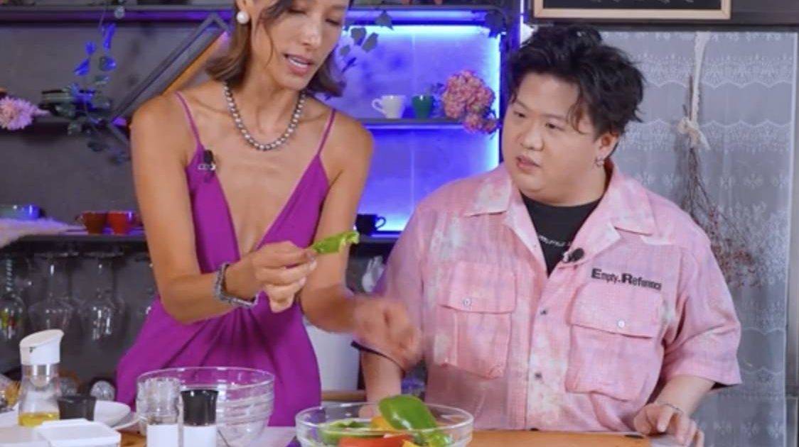 人妻私房料理｜49歲蔣怡大晒藍帶級廚藝 罕談13年婚姻相處秘訣 揭最忌做一事