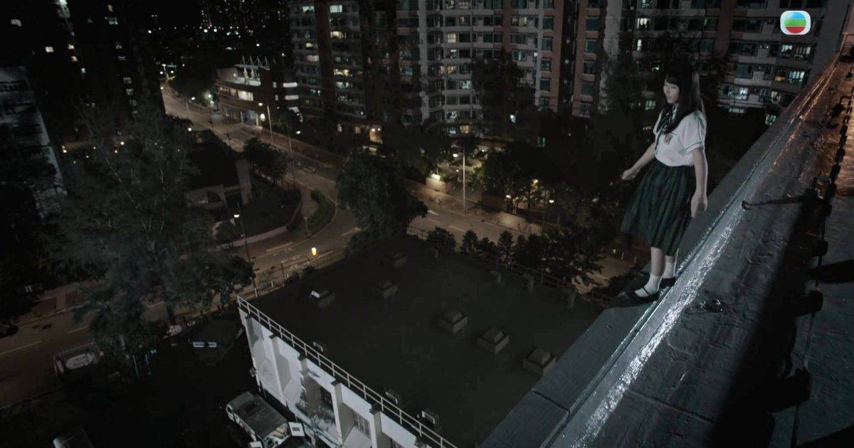 死有對証｜曹銦玲親身上陣拍天台戲！7層樓高危企嚇破膽：嗰吓真係驚