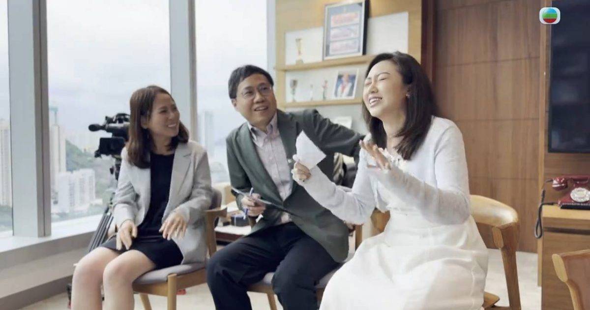 醫生你有病？｜黃曉瑩被方東昇搞到當場笑唔停 率真反應獲網民大讚超可愛